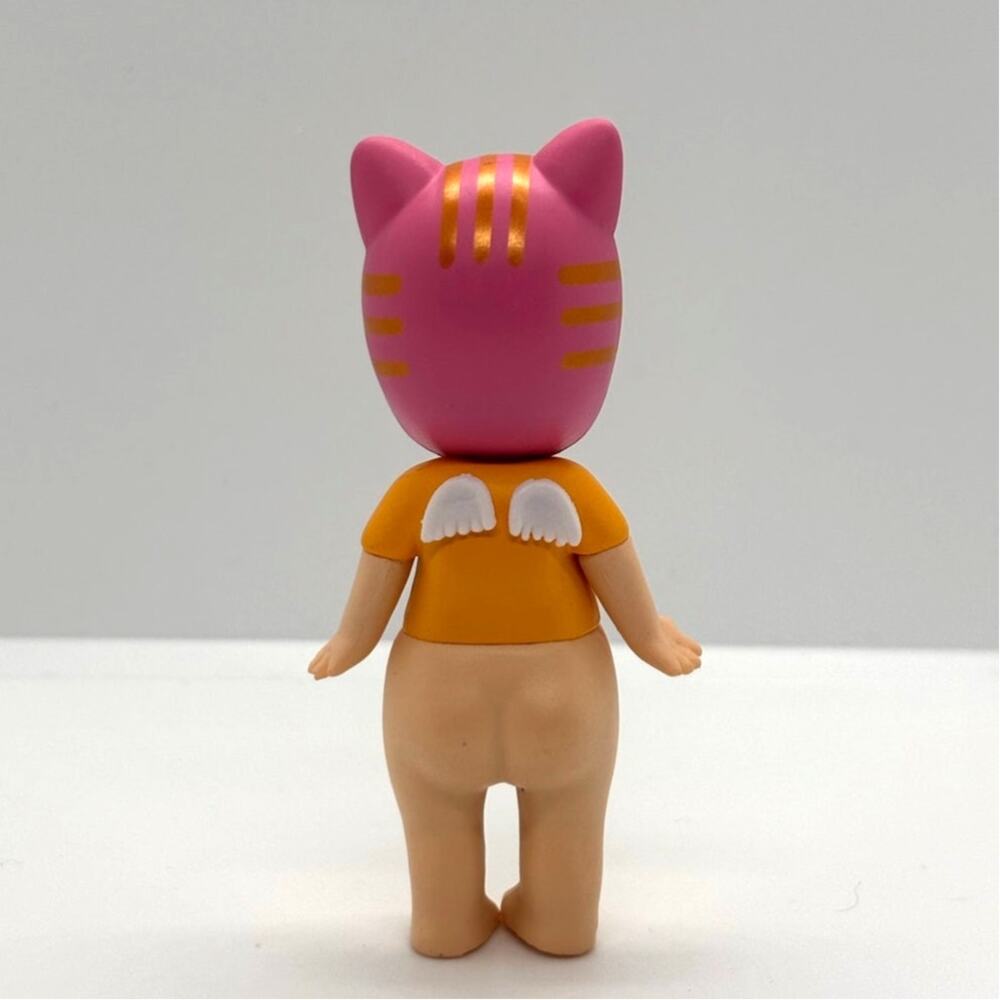 New Kewpie/Angel Collectible Mini Figure, Lucky Pink Tabby Cat Costume, Open Box - Picture 2 of 4